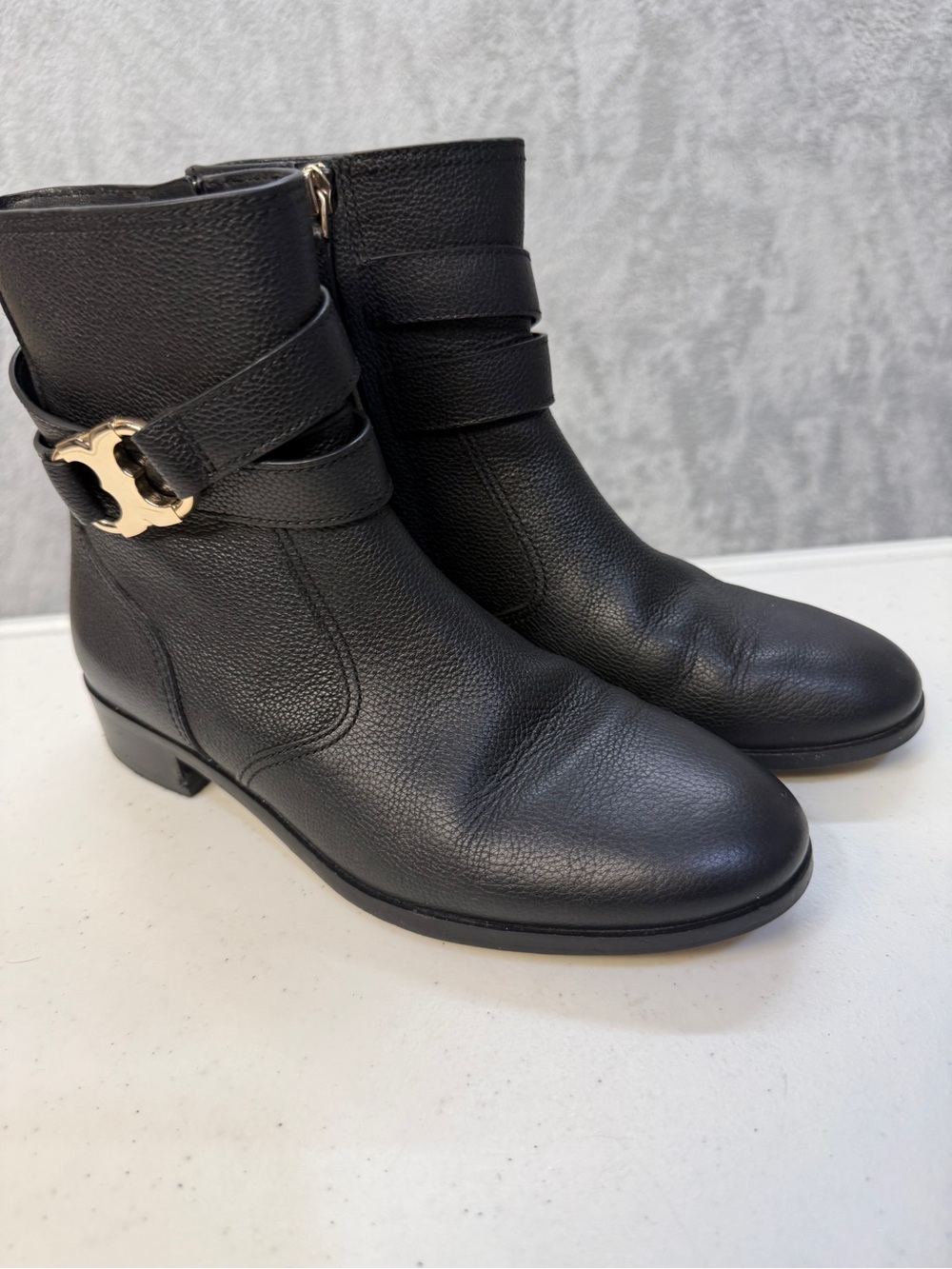 Tory Burch Gemini Link Ankle Boots Size 7 Black Leather Gold